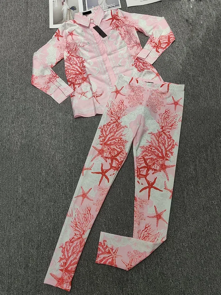 Vintage color-matching pin waist T-shirt two-piece 2024 women\'s new + Coral starfish print stretch tight nine-point pants suit