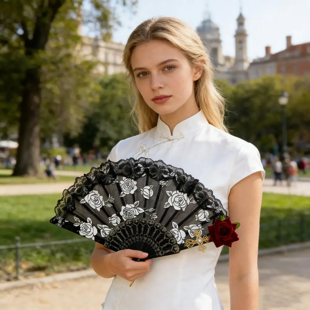 Handheld Fan Vintage Rose Lace Folding Fan Hand Held Wedding Accessory Portable Summer Party Decoration Bride Dance Performance