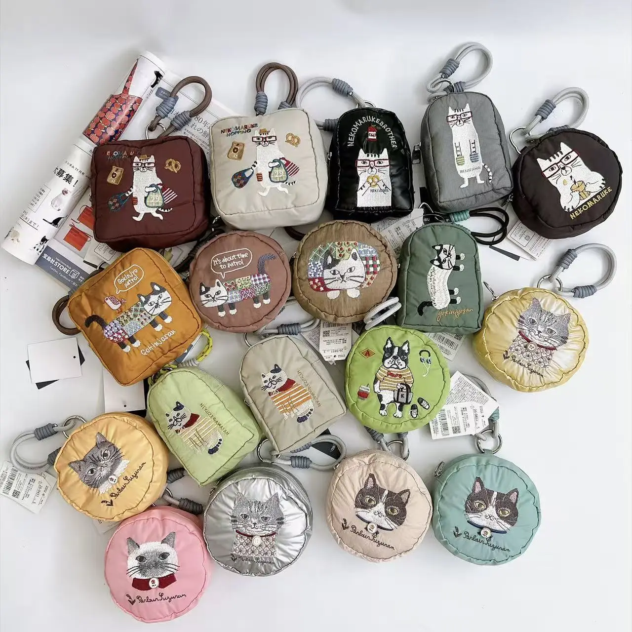 Kusuguru Heavy Industry Embroidered  French Honey Bean Coin Purse Hanging Decoration Storage Bag Fabric Cartoon