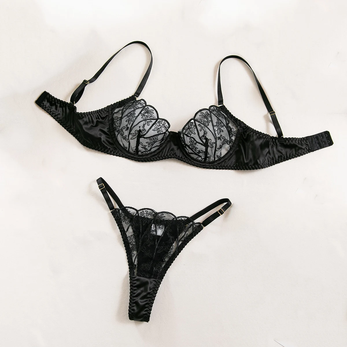 

Women Sexy Lace Erotic Set Thin Mesh See Through Lingerie Bra Thong Set Elegant Underwear Micro Bikini Sexy Costumes