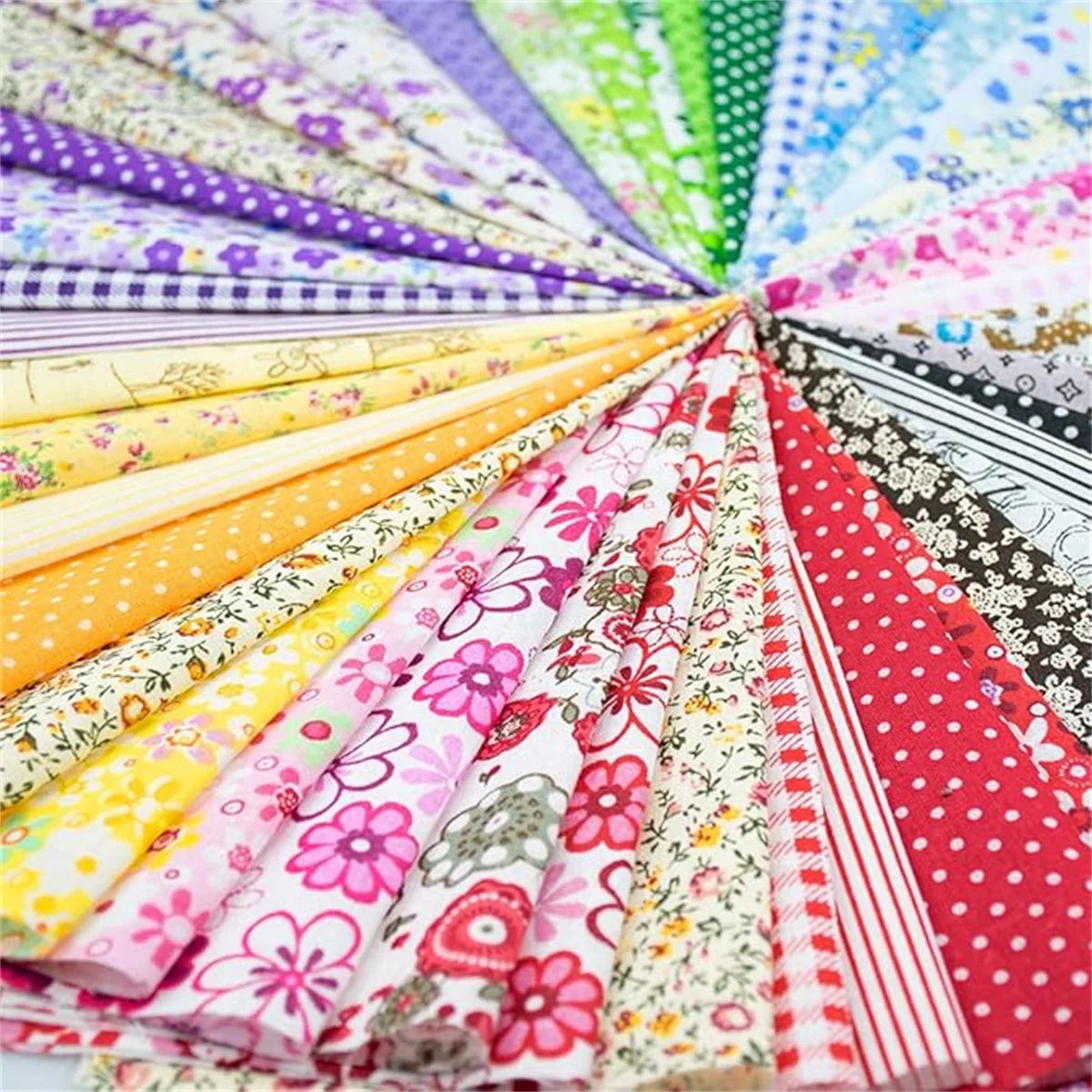 Lot de 50 Pièces de Tissus Art - Sewing Lab avis et prix