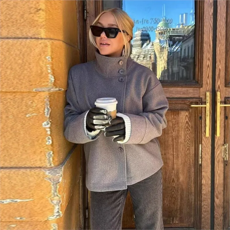 Cappotto di lana tinta unita a maniche lunghe monopetto con colletto rialzato alla moda per cappotto elegante e temperamento da donna autunno e inverno