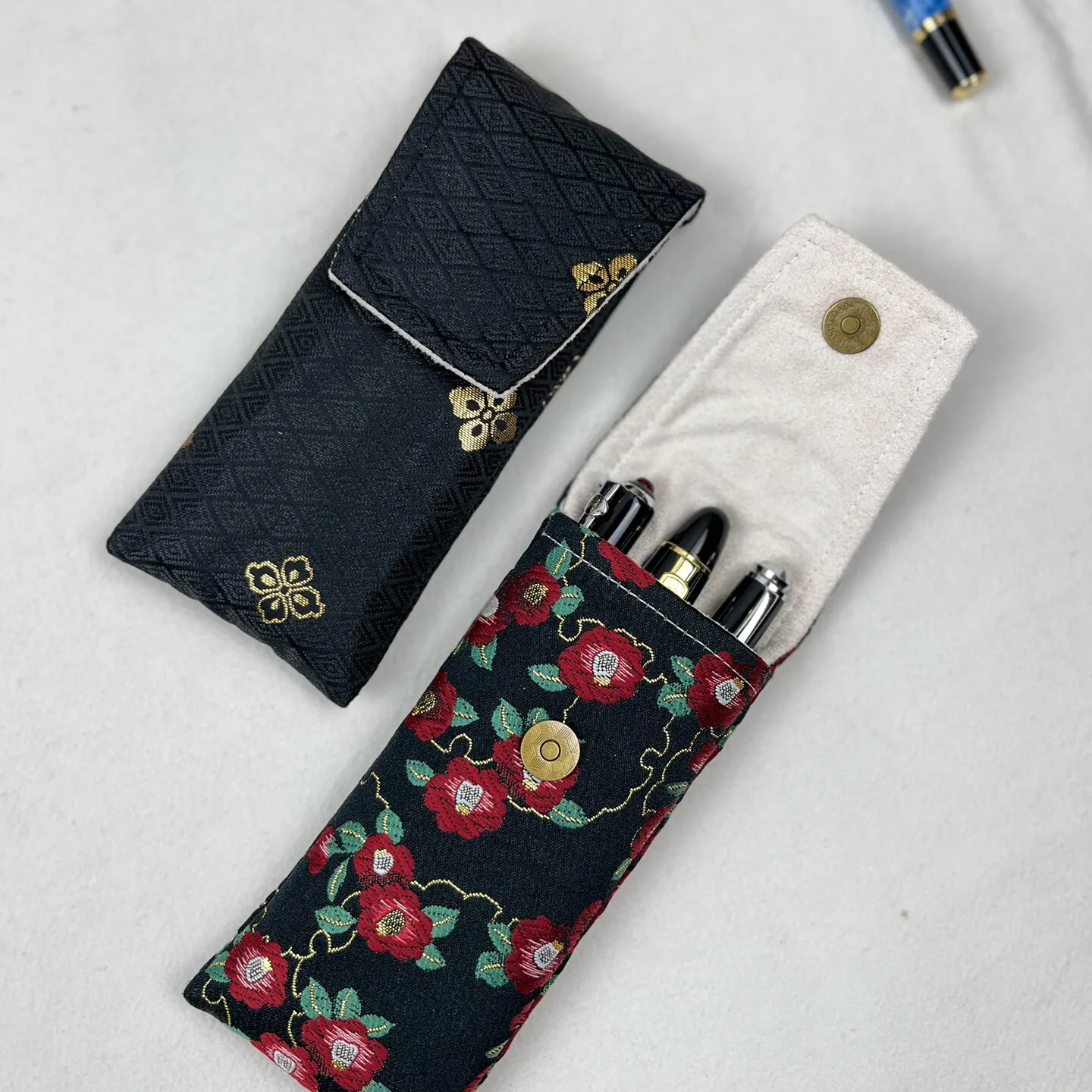 Brocade 3-hole Pen Pouch Multi-pack Pen Bag Pen Protective Sleeve Portable Magnetic Clasp Cover