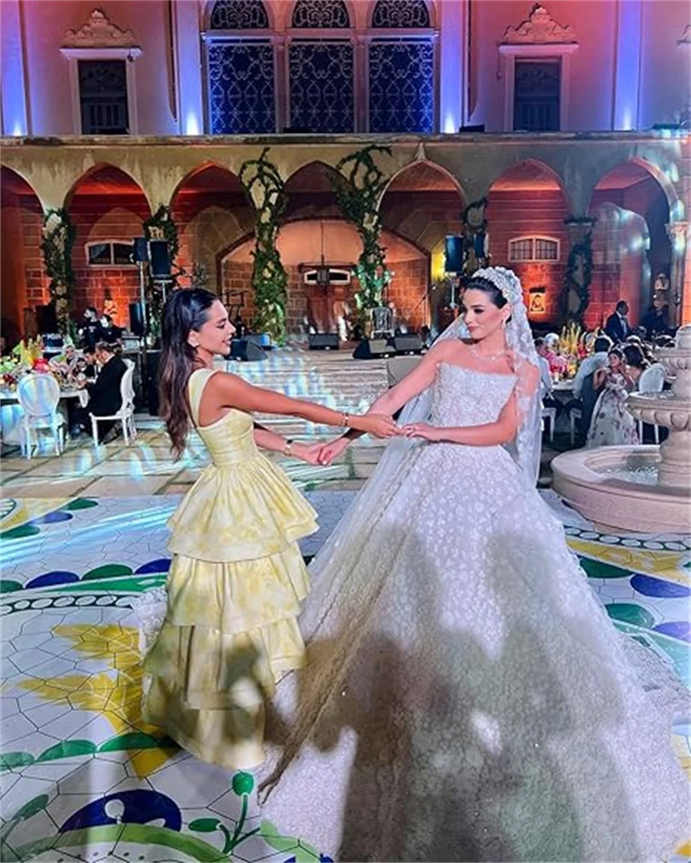 فستان حفلة موسيقية من الساتان المتدرج مخصص على شكل قلب مشد طويل فساتين سهرة رسمية على شكل حرف A أشرطة سباغيتي فساتين وصيفة العروس