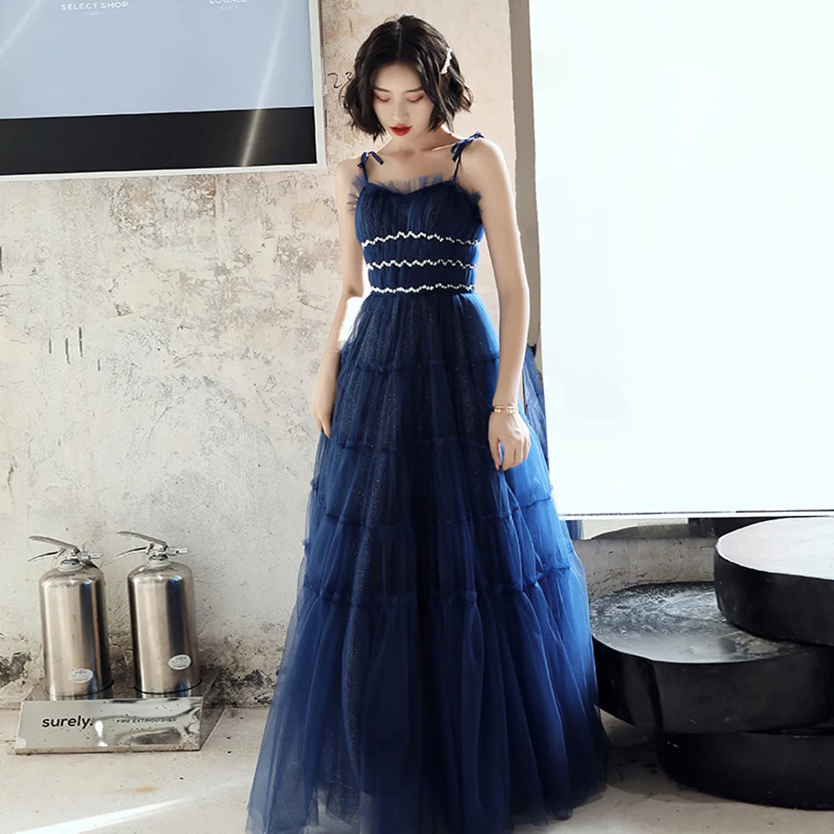 

New Summer Sexy Spaghetti Straps Evening Dress Chic Tulle Shiny A-Line Party Gown Vestidos Lady Elegant Banquet Dress De Soirée