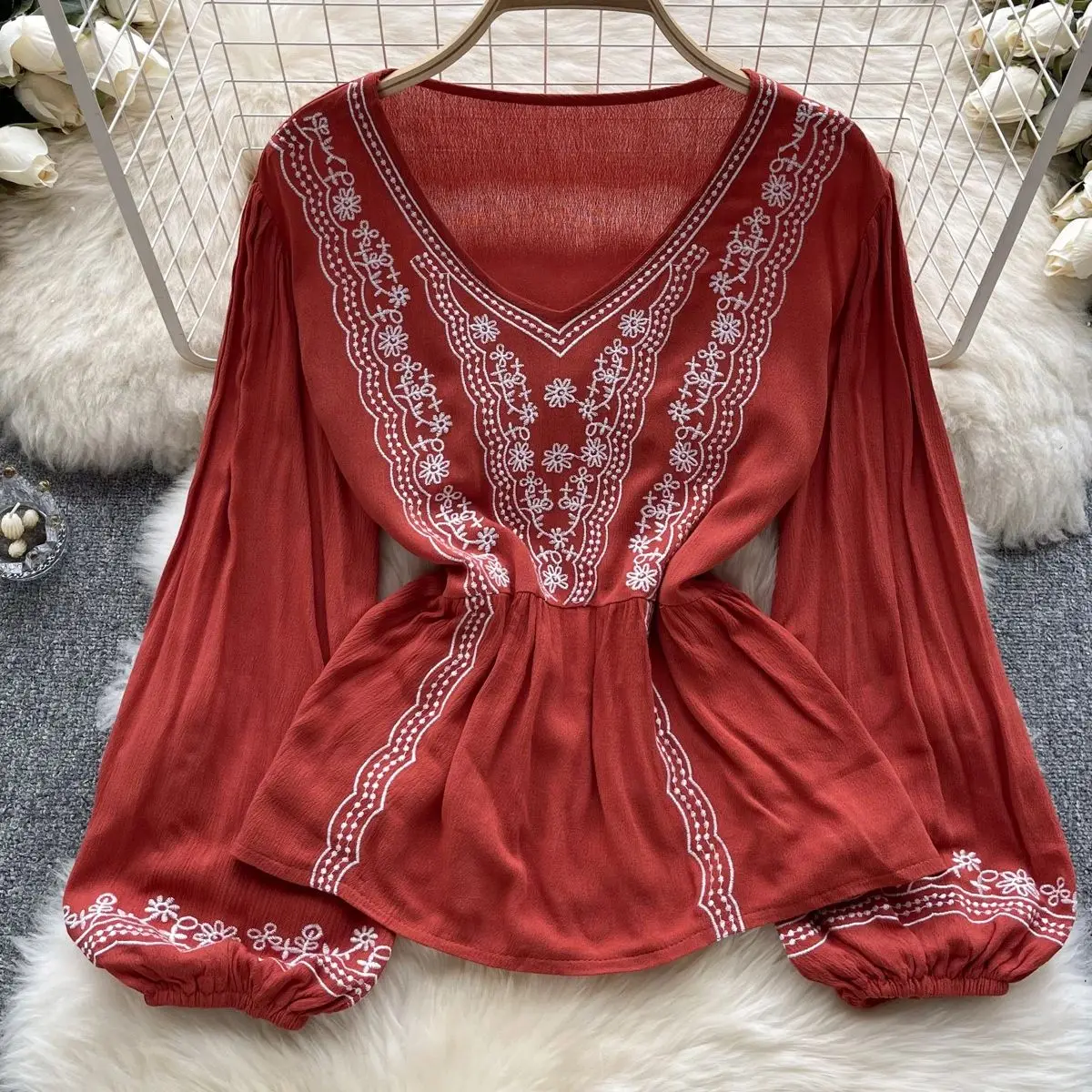 2024 Ladies Embroidered Crochet Lantern Sleeve Shirt Short Women Fashion Blouse Spring Retro Ethnic Style Top Blusas Femininas