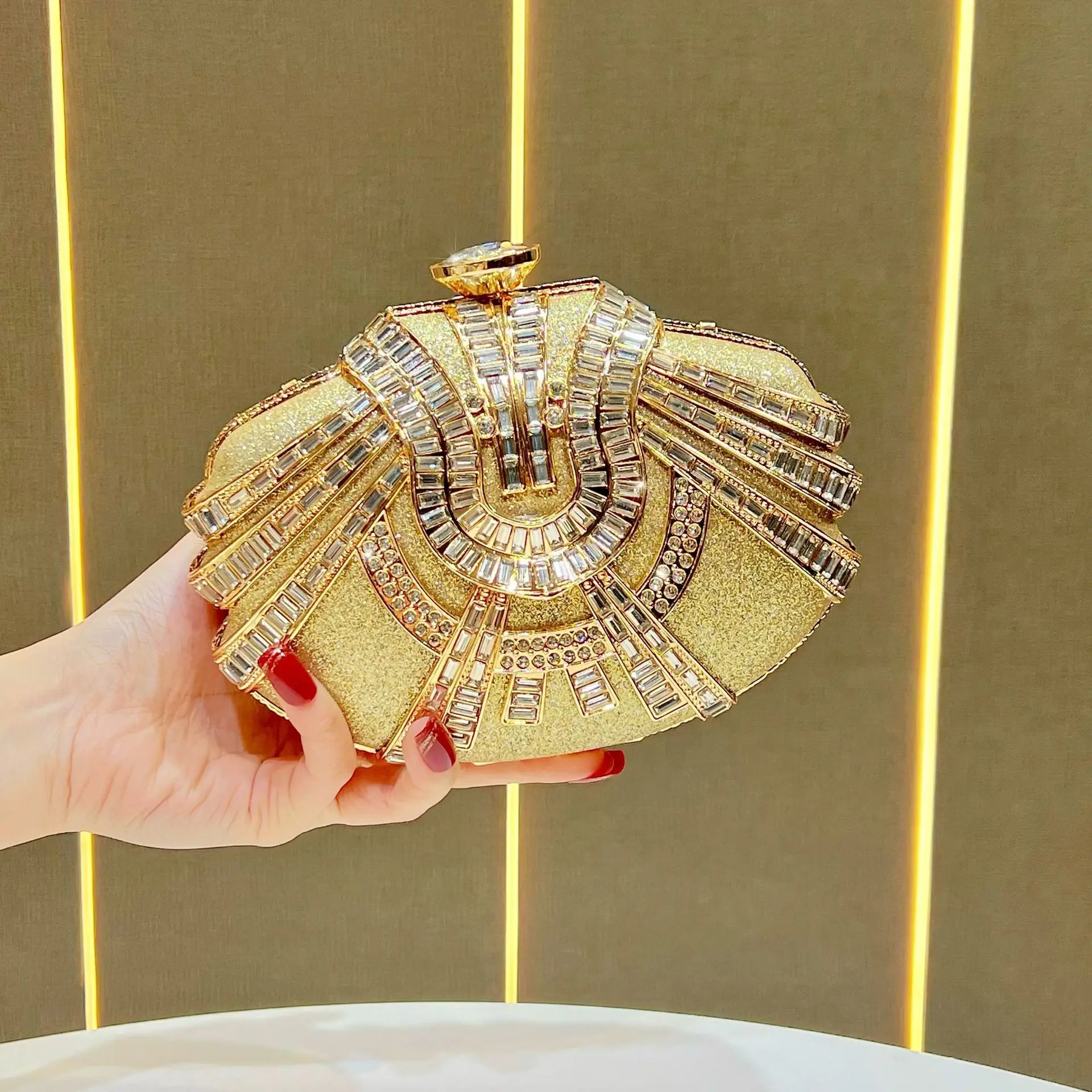 

Fashion women evening party handbag diamonds elegant purses luxury clutch bridal wedding party wallet flower crystal purses bag