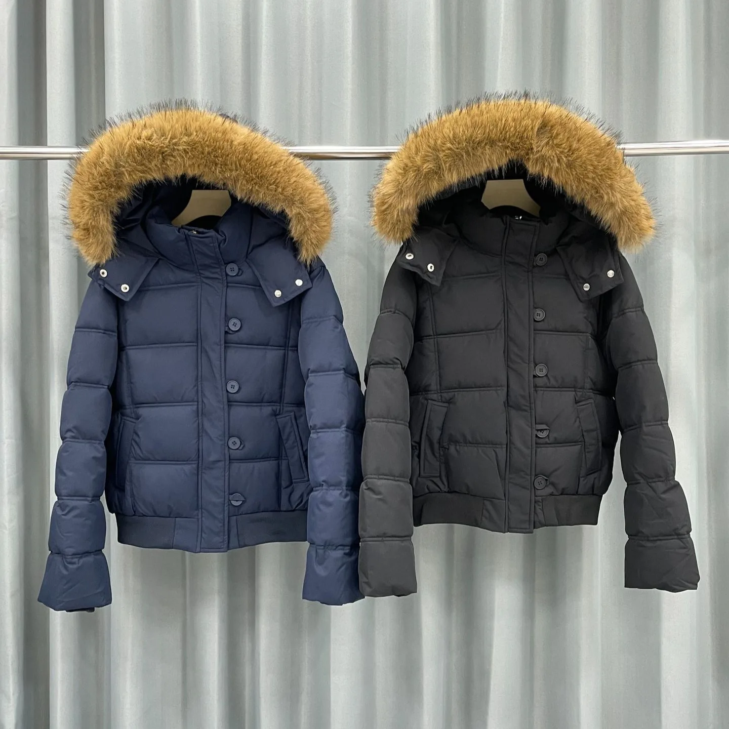 Solid Color Long-sleeved Hooded Fur Collar Cotton Jacket Female Student Winter 2026 New Thickened Single-breasted Bread Jacket