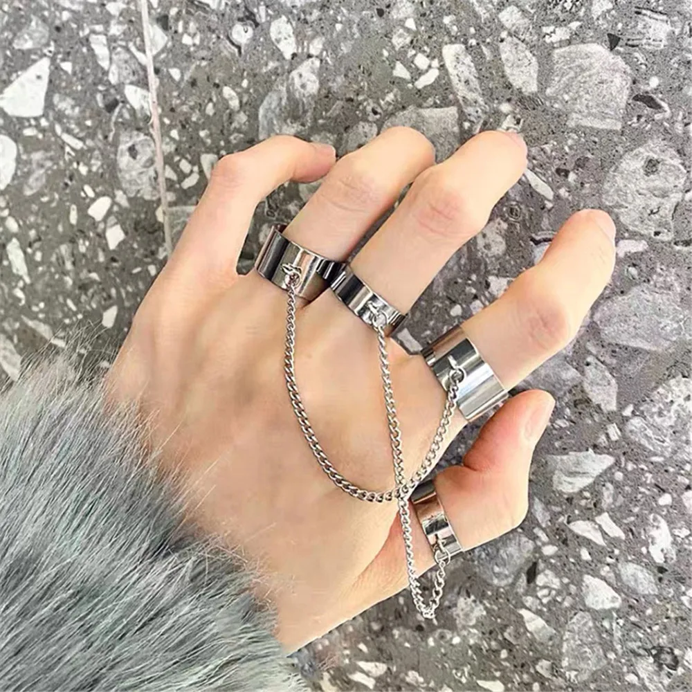 Punk Cool Conjoined Rings Adjustable Chain Four Open Finger Rings Alloy Man Rotate Rings For Women Party Fashion Jewelry Gift