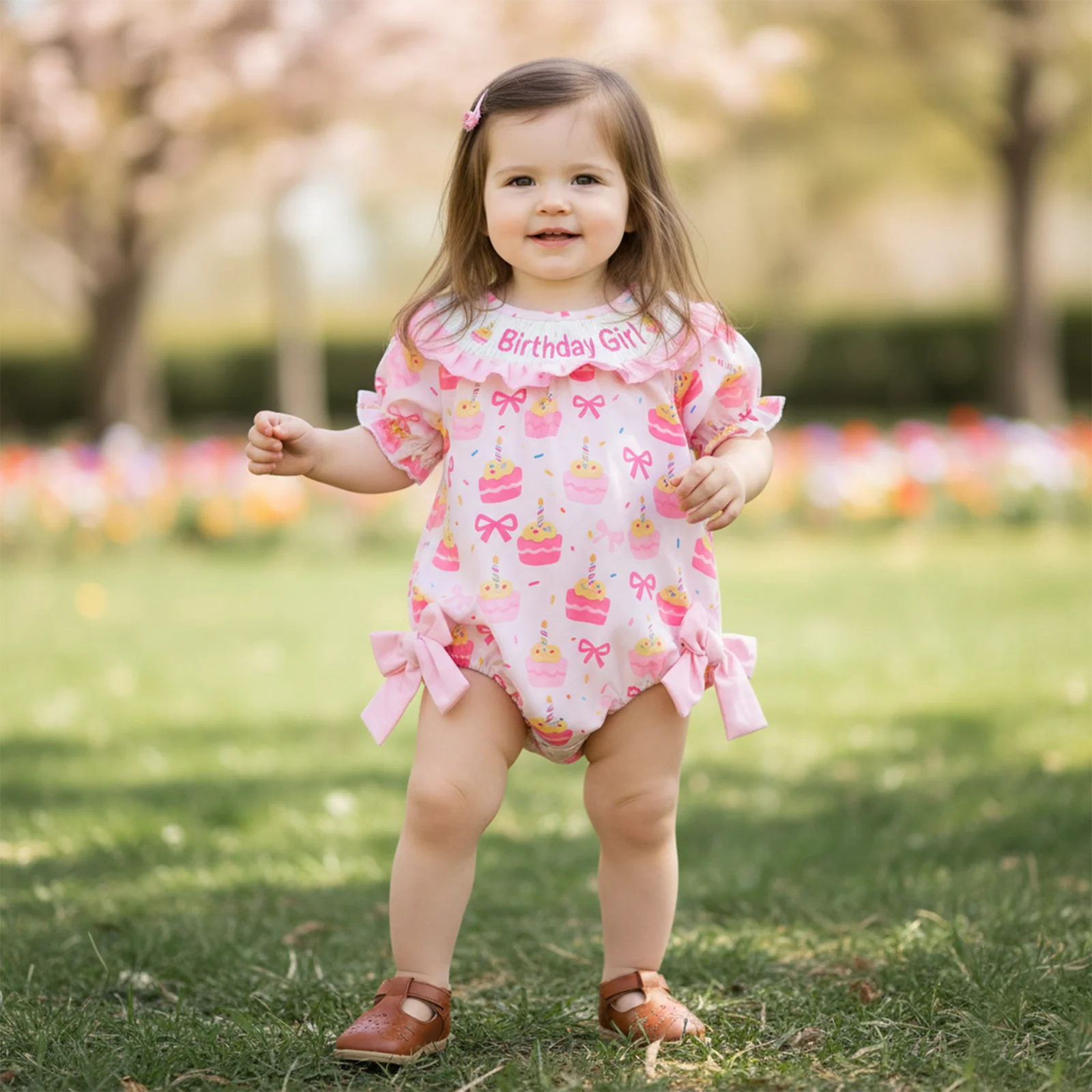 بدلة قفز لأعياد الميلاد للفتيات الصغيرات مطبوع عليها فيونكة كعكة وردية وأكمام قصيرة ورقبة دائرية مع فيونكة #4