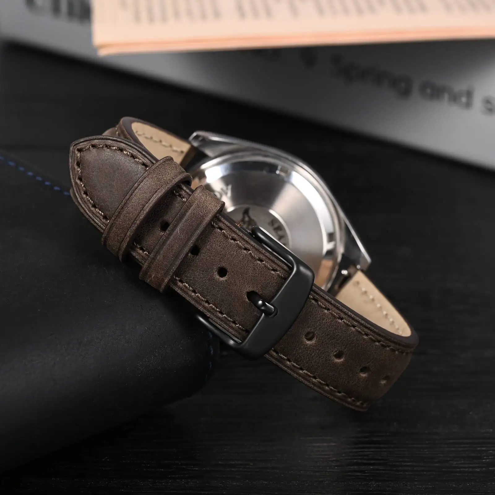 ANBEER Crazy House Leather Watch Strap 18mm 20mm 22mm Watch Band for Men Women Vintage Classic Wristband Quick Replease