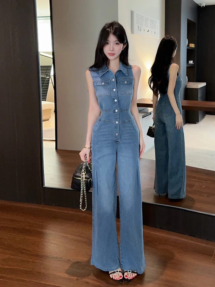 Fashionable Slim Fit Denim Overalls with High Waist Wide Leg Pants Single Button Design Sleeveless Collared Vintage Style