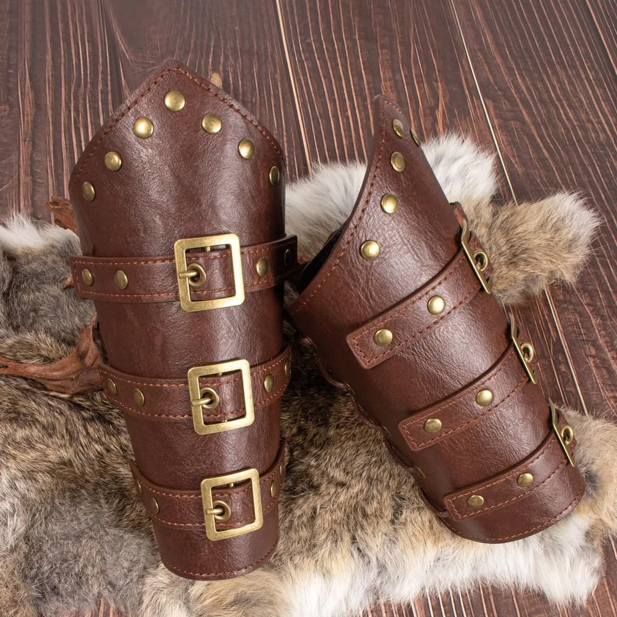 Renaissance Costume Accessories Pu Leather Metal Buckle Wrist Guards Medieval Viking Knight Armor Arm Warmers for Halloween Cosplay