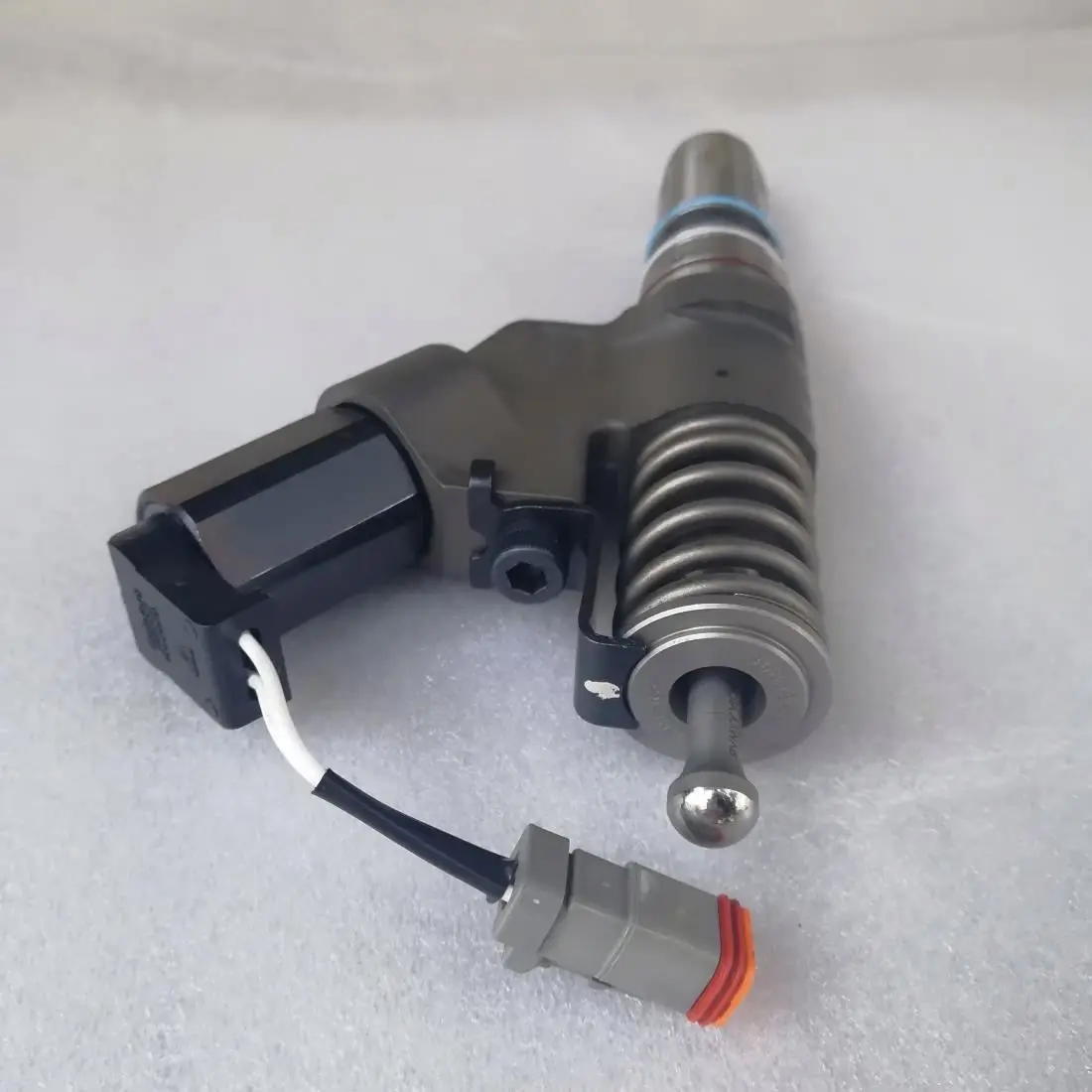 4384360 Fuel Injector Suitable for Shantui SD22 Chongqing Cummings N14 Engine Fuel Injector