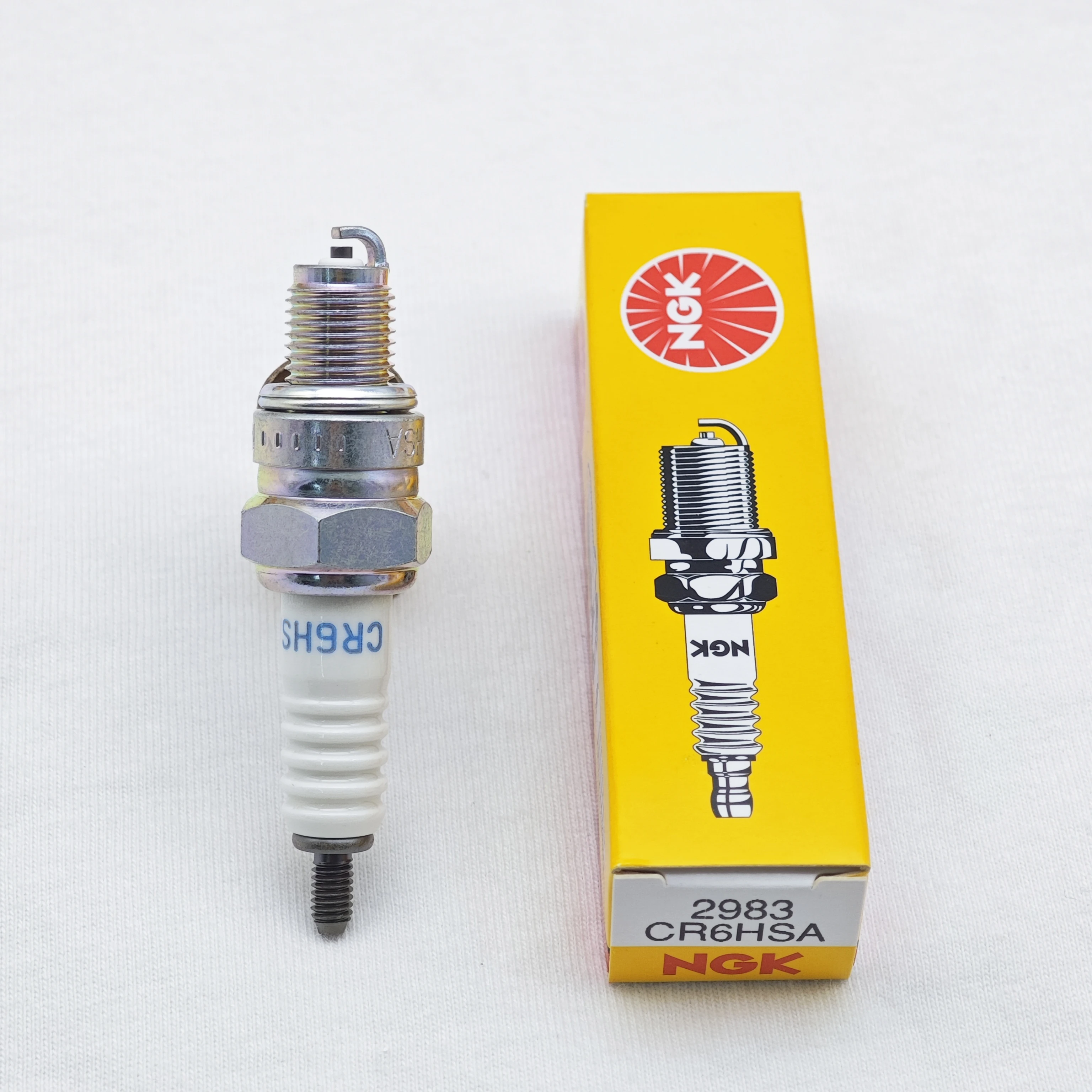 1pcs Original Motorcycle NGK Spark Plug CR6HSA #2983 For Tianjian 125 Qiaoge 100 Ghost Fire Fuxi Qiaoge I125 AS125