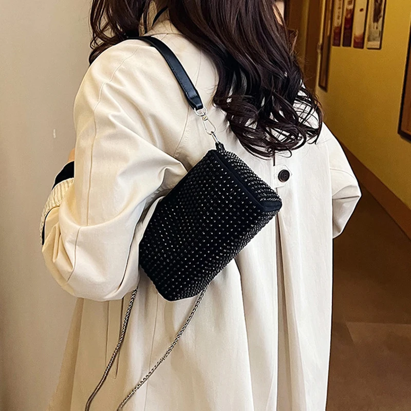 

2025 NewSpring and Summer Small Bags Trend Personalized Color Diamond Pillow Bag Chain Shoulder Personalized Crossbody Bag