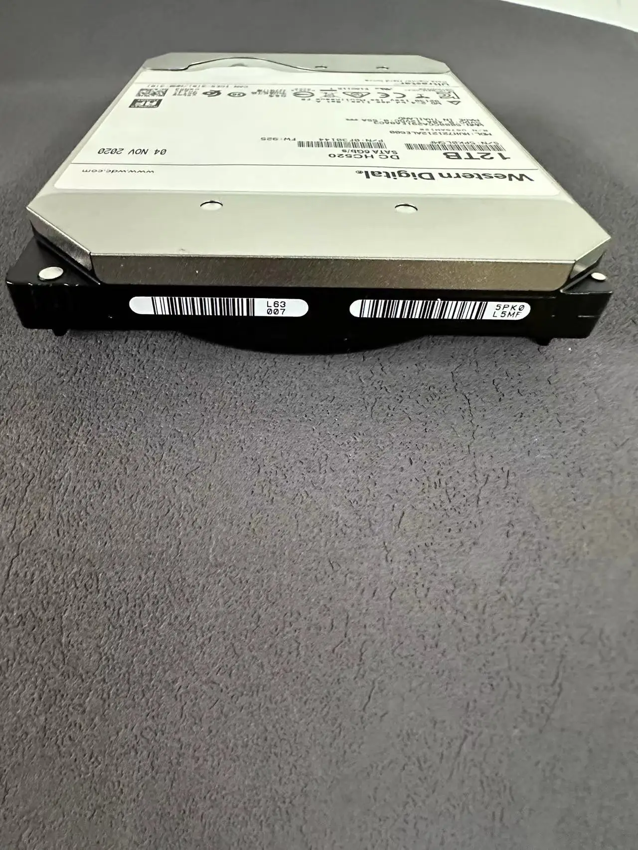 5PK0L5MF 0F30144 12T HUH721212ALE600 Hard drive