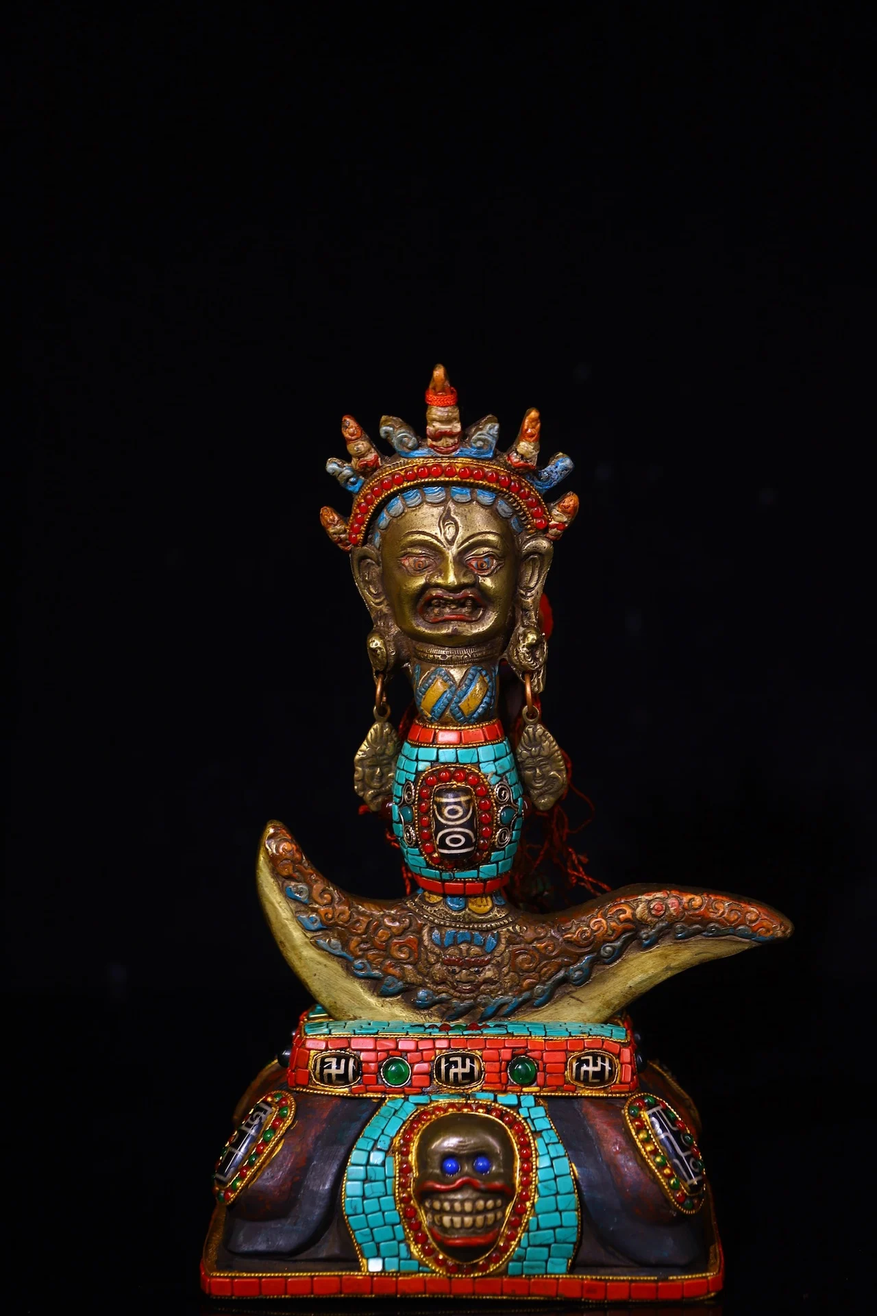 

11"Tibetan Temple Collection Old Bronze Painted Mosaic Gem gZi Beads Turquoise Mahakala Buddha Head Vajra Phurpa Skull Base