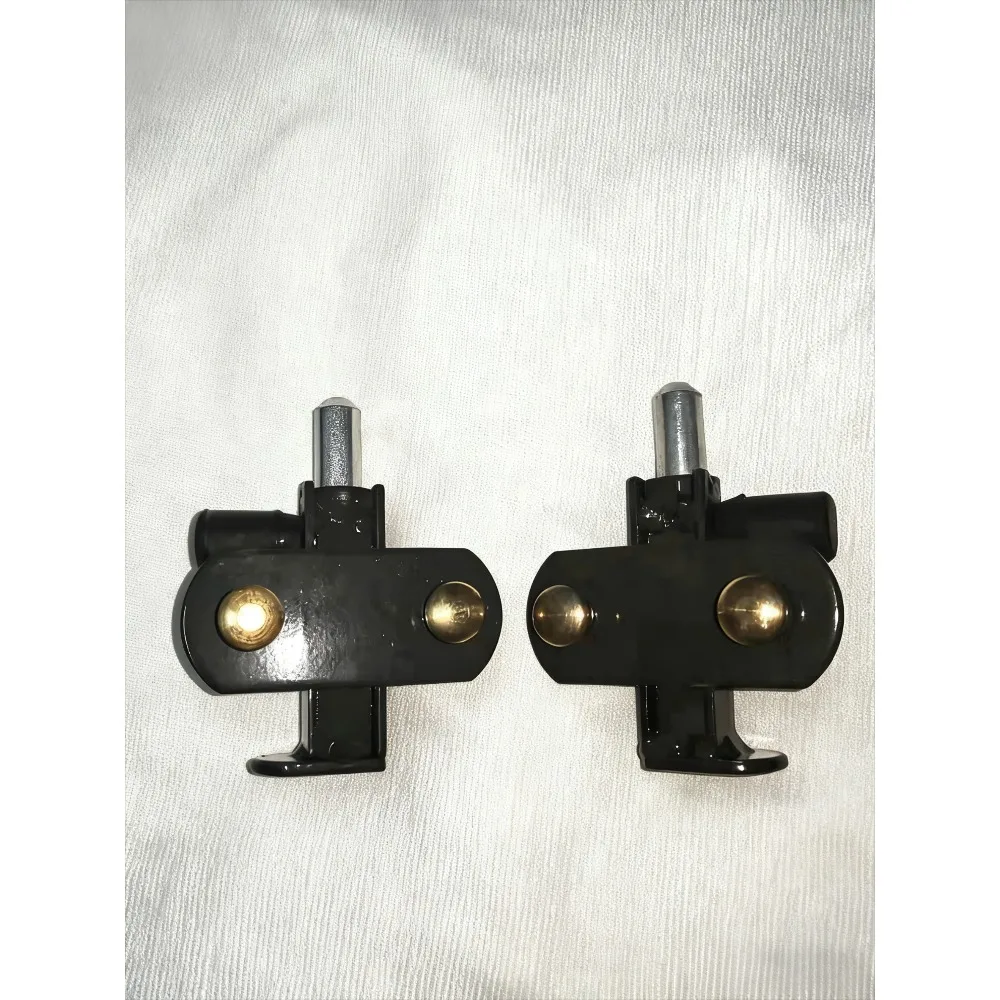 Excavator Accessories, Suitable for Excavator Hitachi EX60/120/200/300-5 Front and Lower Glass Latches, Glass Buckles