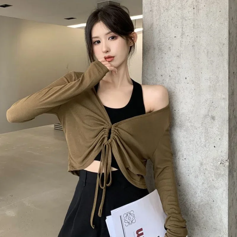 تي شيرت تانك مجموعات النساء أزياء مثير بسيط كل مباراة الترفيه الصيف الشمس واقية تصميم اليومية الكورية نمط Shiring السيدات أنيقة