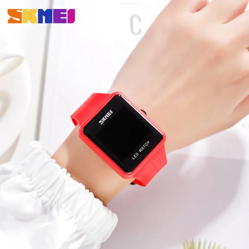 Skmei Skmei موضة ثلاثية الأبعاد قوس الوجه أبل LED ساعة مربع زوجين مقاوم للماء ساعة إلكترونية