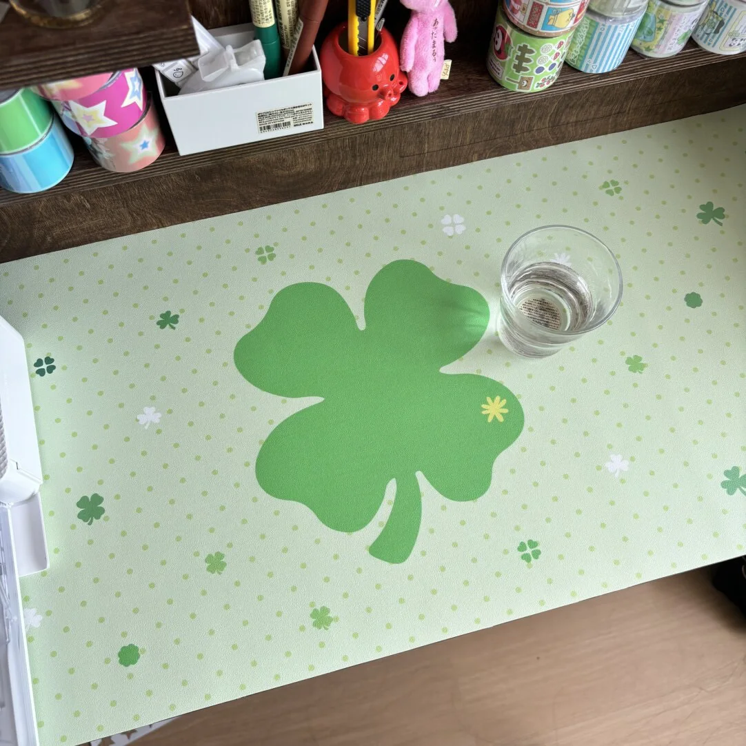 Four-Leaf Clover Eye Protection Leather Desk Pad Large Small Mouse Pad Home Office Game Desk Mat PU Leather Pc Laptop Desk Mat