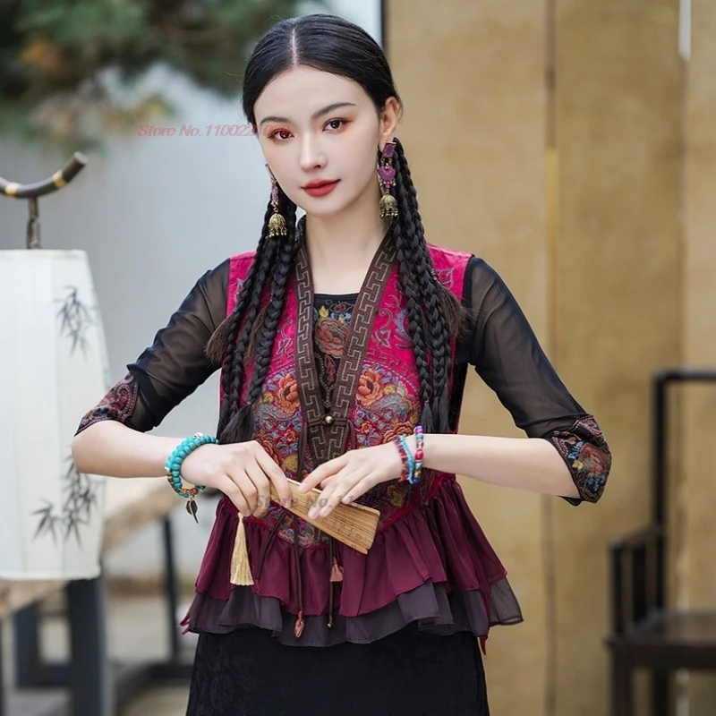 

2025 chinese vintage waistcoat traditional lace patchwork v-neck vest national flower embroidery sleeveless jacket hanfu tops