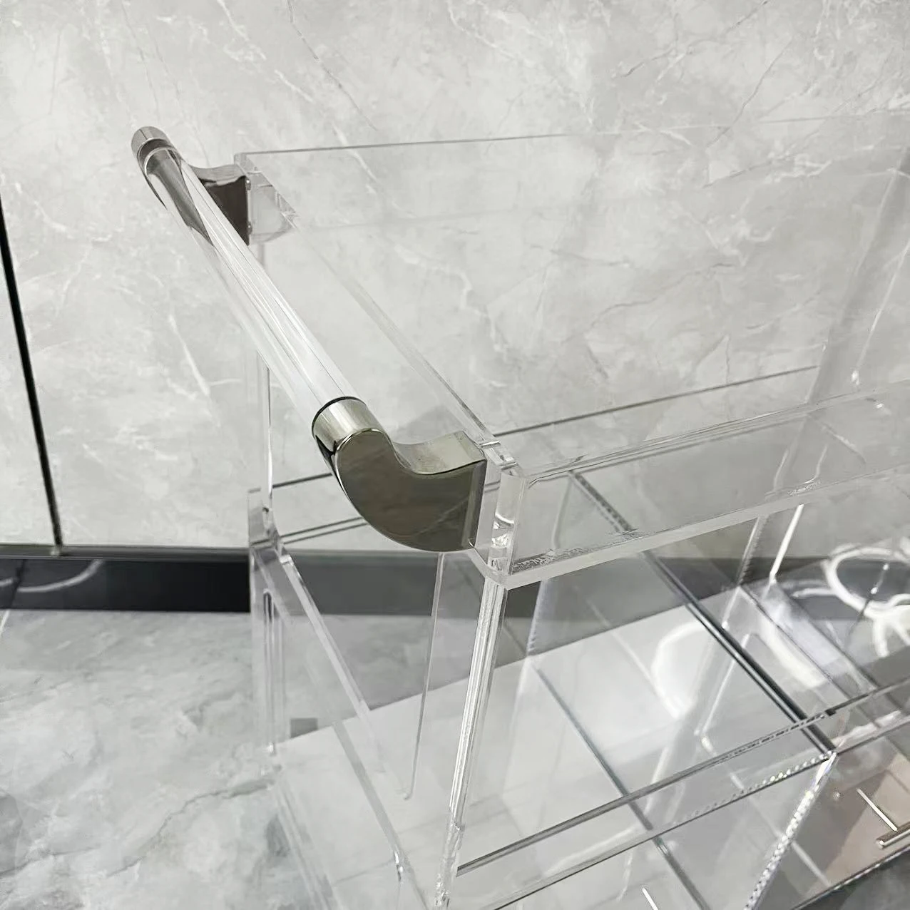 Lockable acrylic service trolley with drawers Acrylic trolley Hotel rolling trolley for food service