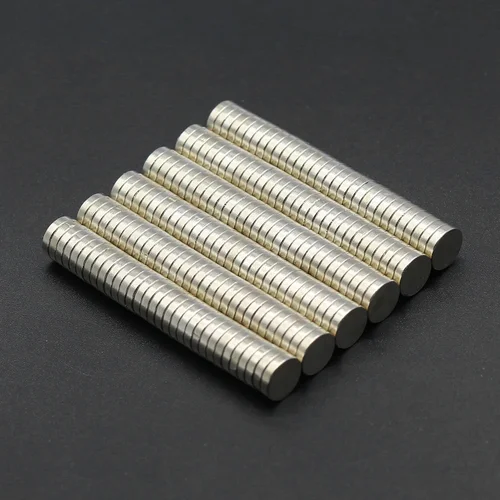 Imagen 2 del producto Imán de neodimio súper potente N35 de 8x2mm, imanes redondos NdfeB, imanes magnéticos permanentes fuertes para refrigerador