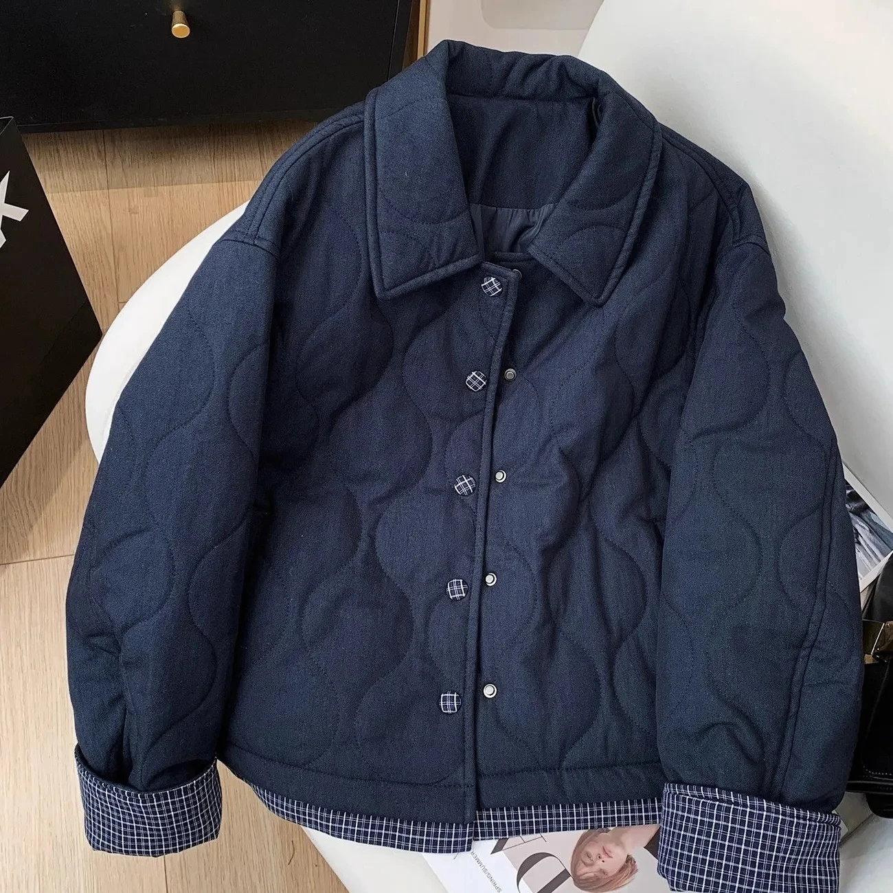 Abrigo acolchado con patrón de diamante suelto para mujer Jaet de algodón Thiened de invierno Faionable Retro Sle temperatura del aire caliente