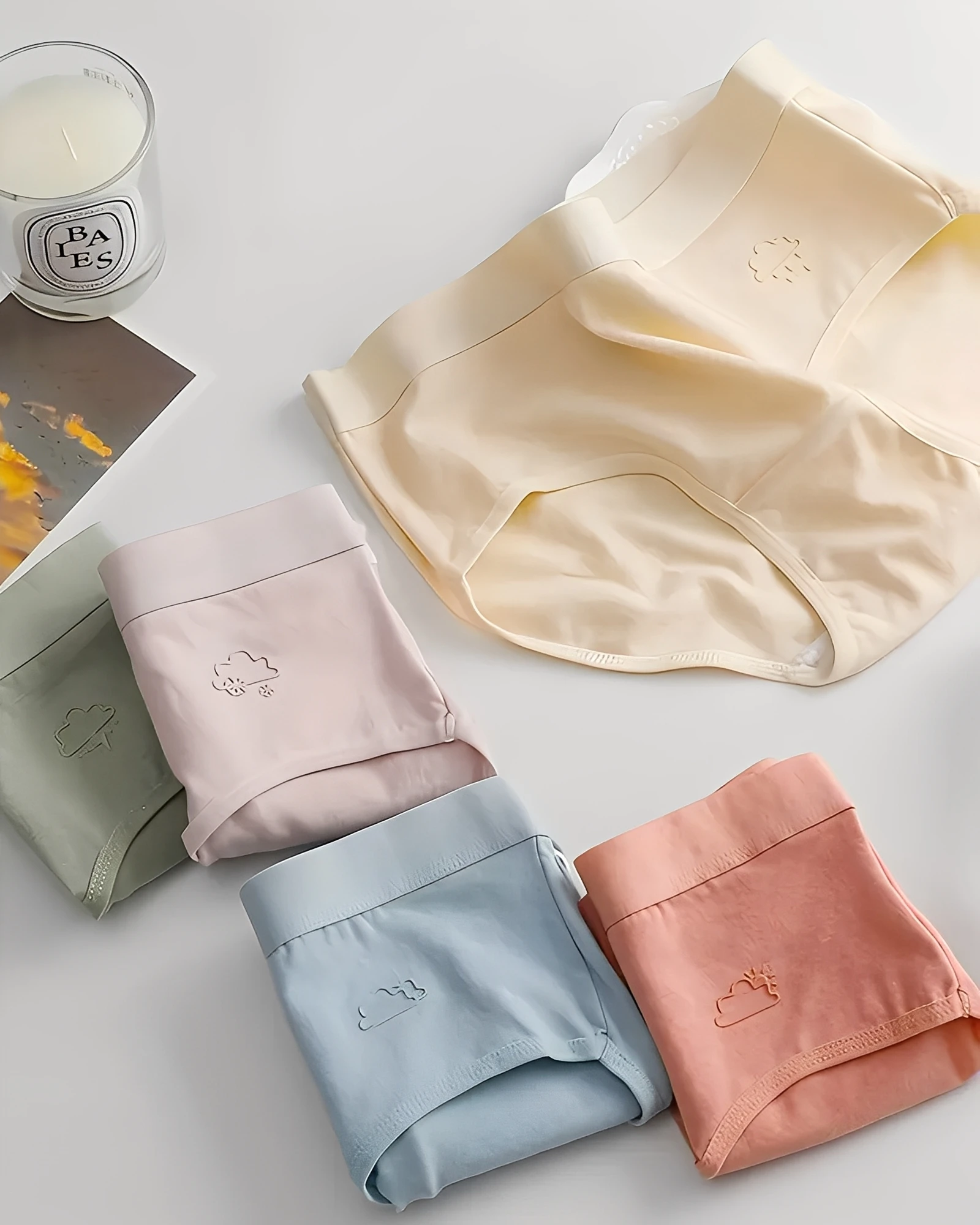 Ropa interior transpirable de tiro medio para mujer, bragas suaves con bordado de oso, calzoncillos cómodos, tela con textura de diseño minimalista, 5 uds.