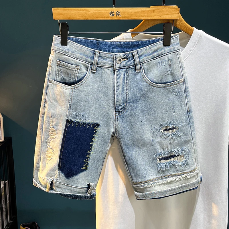 TC2932 Pantaloncini di jeans americani da strada con fori rotti pantaloni da cinque minuti con toppa ricamata sottile elastica marea da uomo