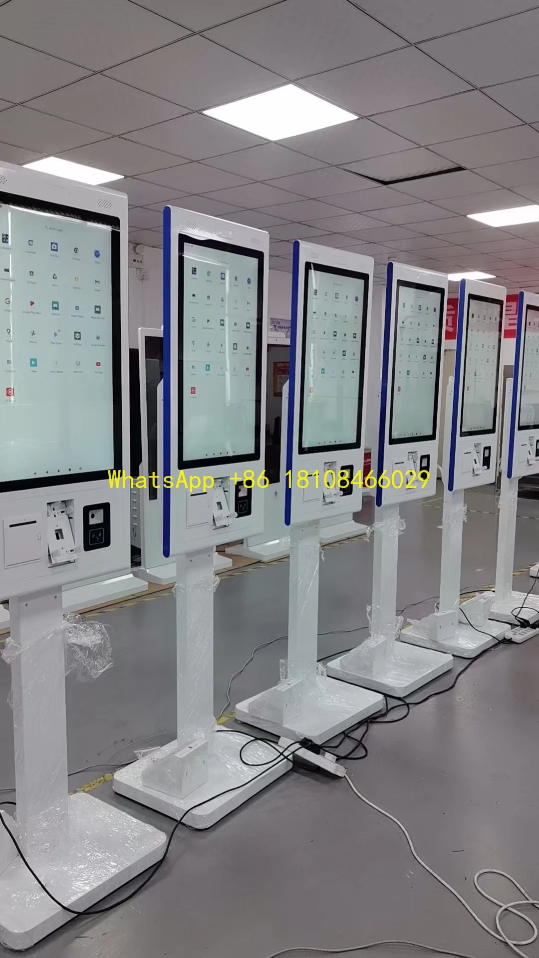 

Self-service Ordering Machine, Suitable for Convenience Stores and Restaurants. Integrated POS System, 32-inch