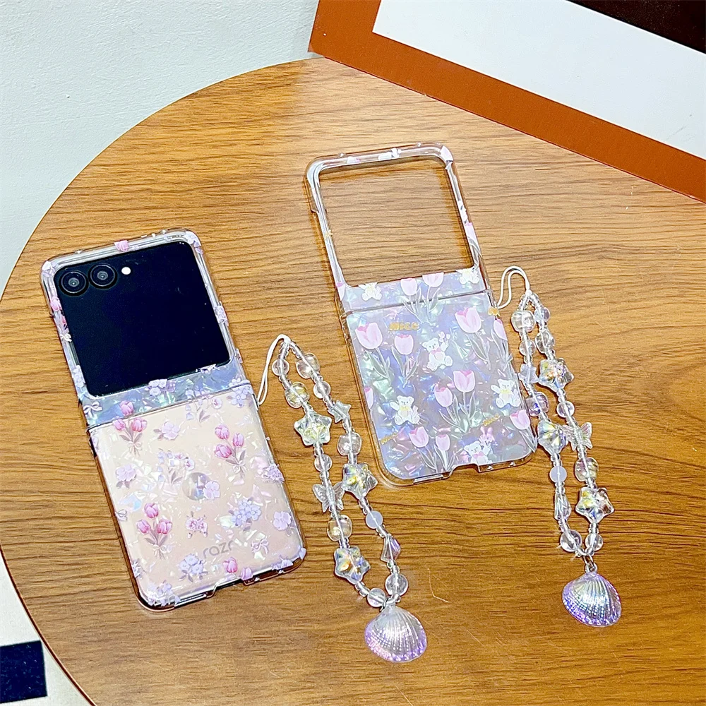 

Colorful Tulip Pattern Phone Case For Motorola Moto Razr 50 Ultra Flower Bracelet Protective PC Hard Shell Back Cover