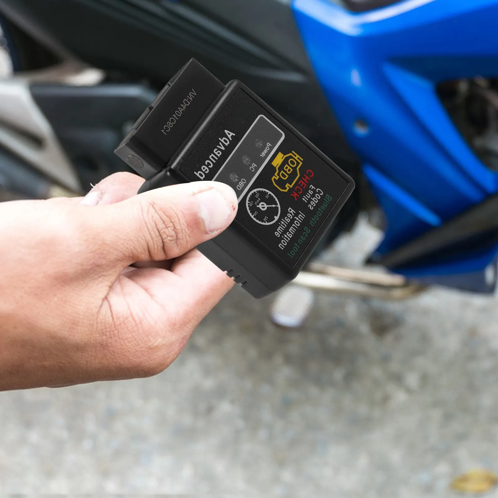 Universal Car Diagnostic Scan Tool Engine Light Reader Fault Battery Tester Coolant Level Monitoring Auto