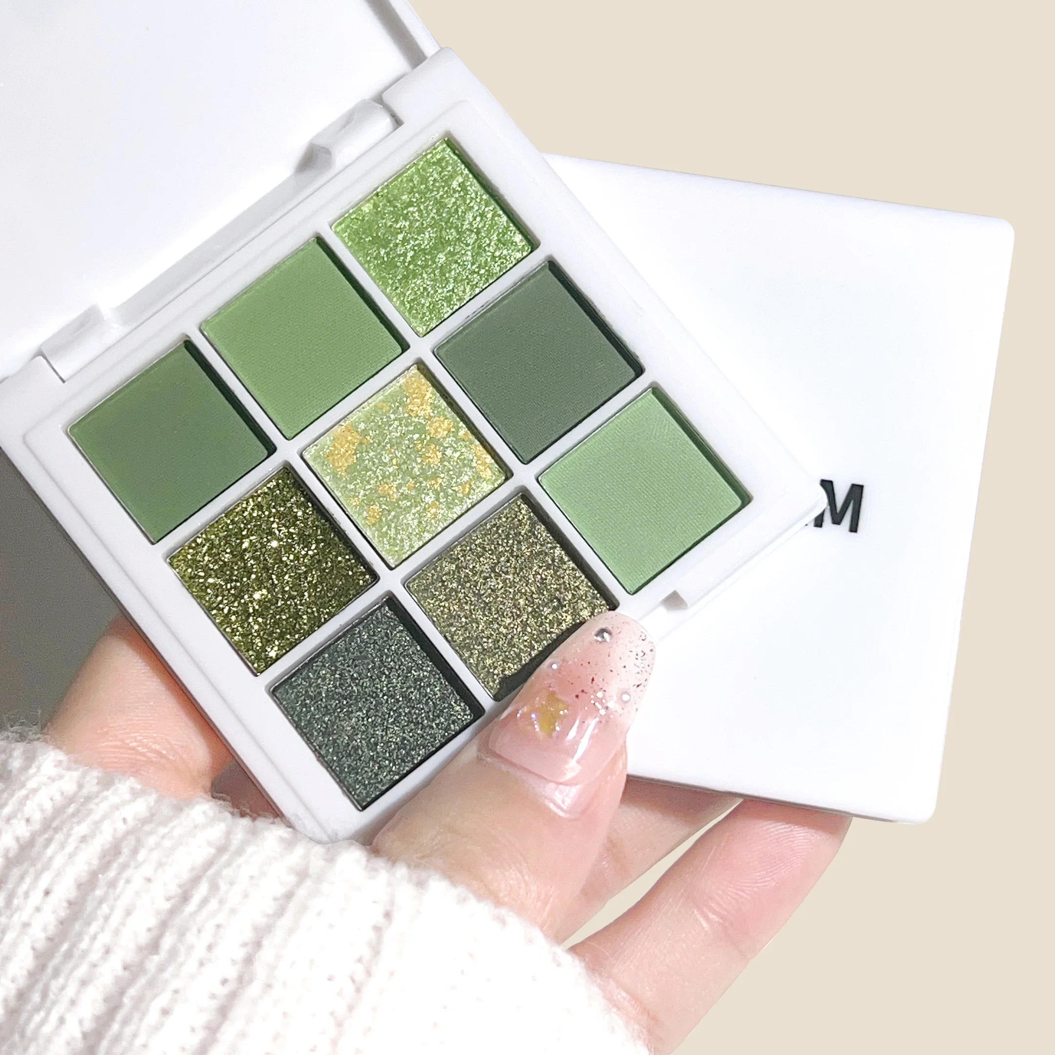 Green Eyeshadow Avocado Cream Nine-Color Brightening Eye Enhancer Reflective Diamond Nine-Square Eyeshadow Palette