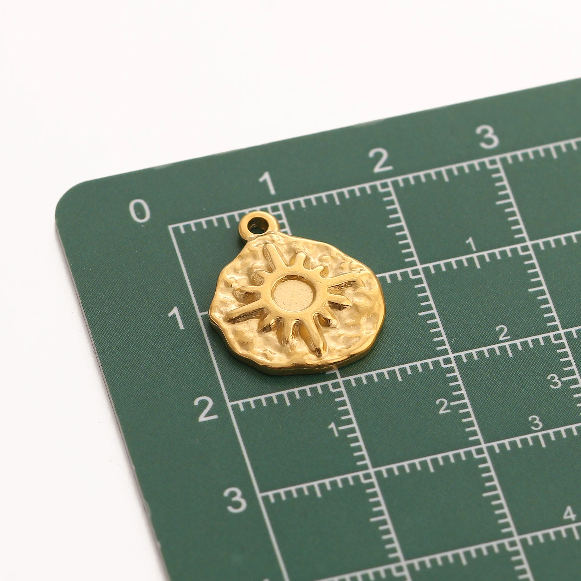 3 Stück Vintage Sonne/Stern/Erde Sonne Charm 3D Prägung Sunburst Edelstahl Anhänger DIY Armband Halskette Erkenntnisse Schmuckherstellung – Detail 33