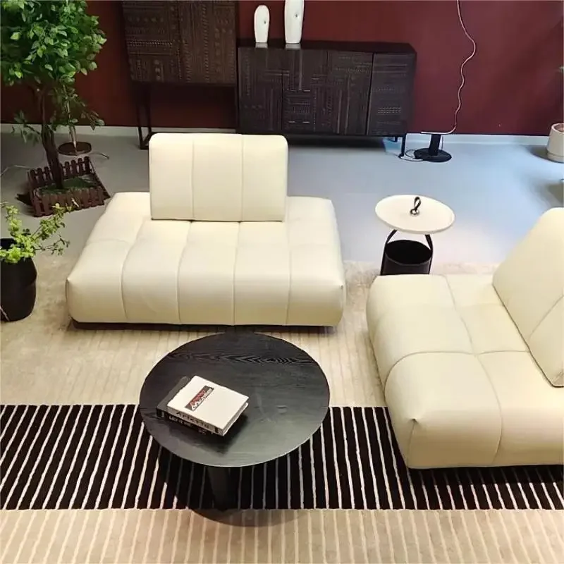 Italienische minimalistische Wohnzimmerkombination aus Wishler-Leder mit Rückenlehne