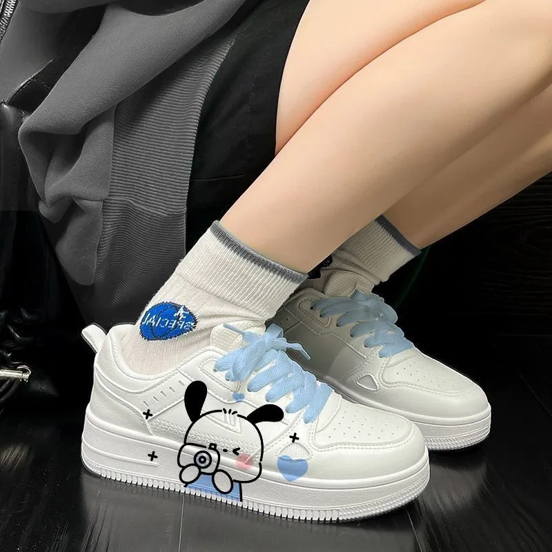 Pochacco مرحبا كيتي الكرتون زوجين أحذية رياضية للرجال والنساء الربيع والصيف أحذية رياضية كاجوال جديدة هدية عيد ميلاد بالجملة