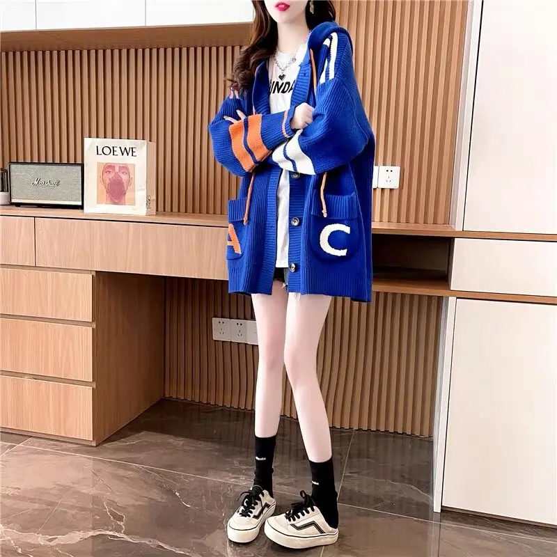 

2023 spring new women's college style women's coat student baseball sweater cardigan