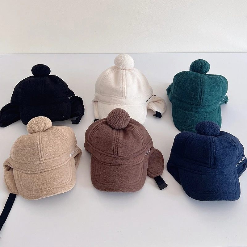 1 قبعة بيسبول قطيفة لحماية الأذن للأطفال على الطراز الأوروبي الأمريكي مناسبة للتنقل في الهواء الطلق متعددة الاستخدامات في الشتاء