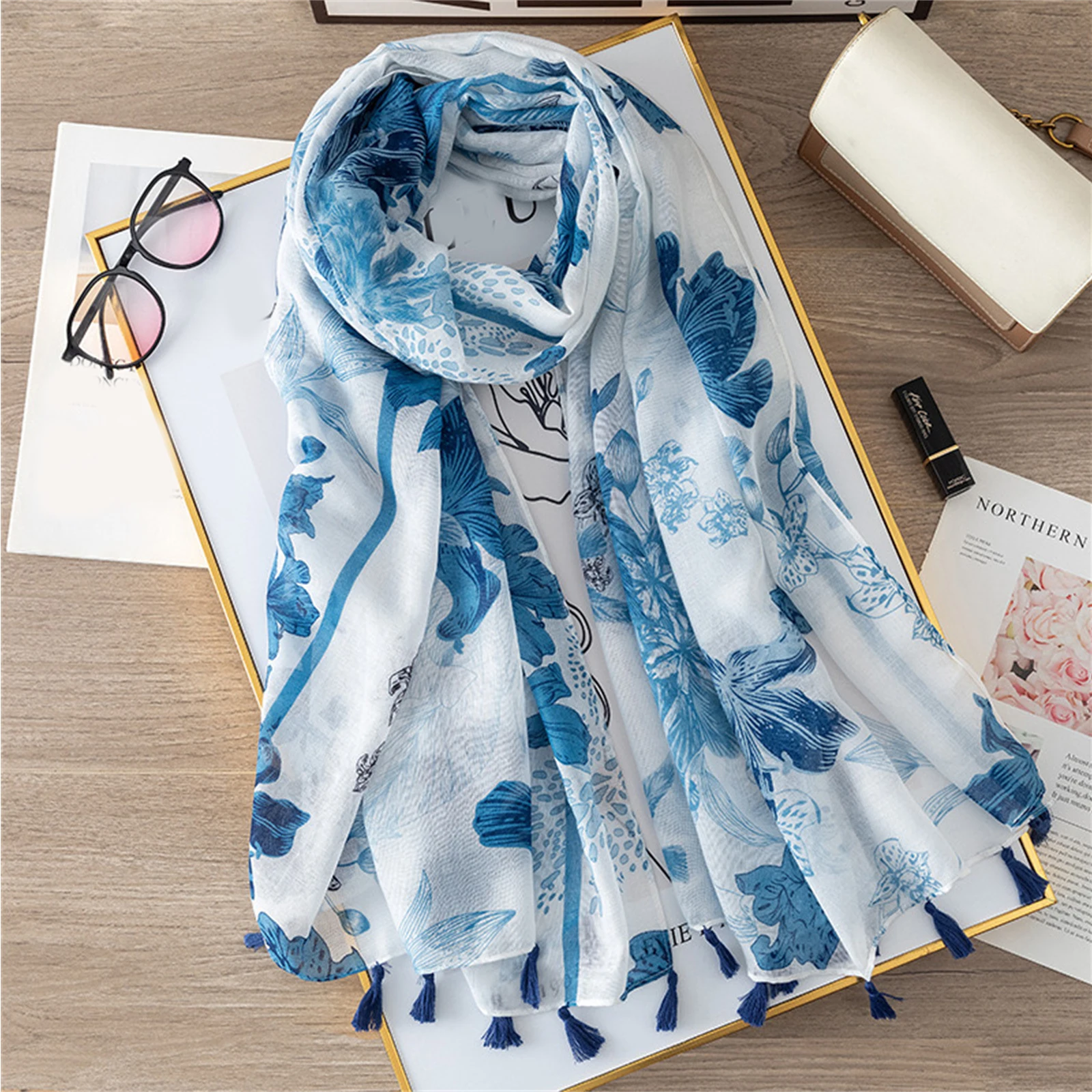 The Four Seasons Tassels Shawls Fashion Print Warm Beach Towel, 180 * 85cm Muslim Headscarf, Female New Style Windproof Bandanna