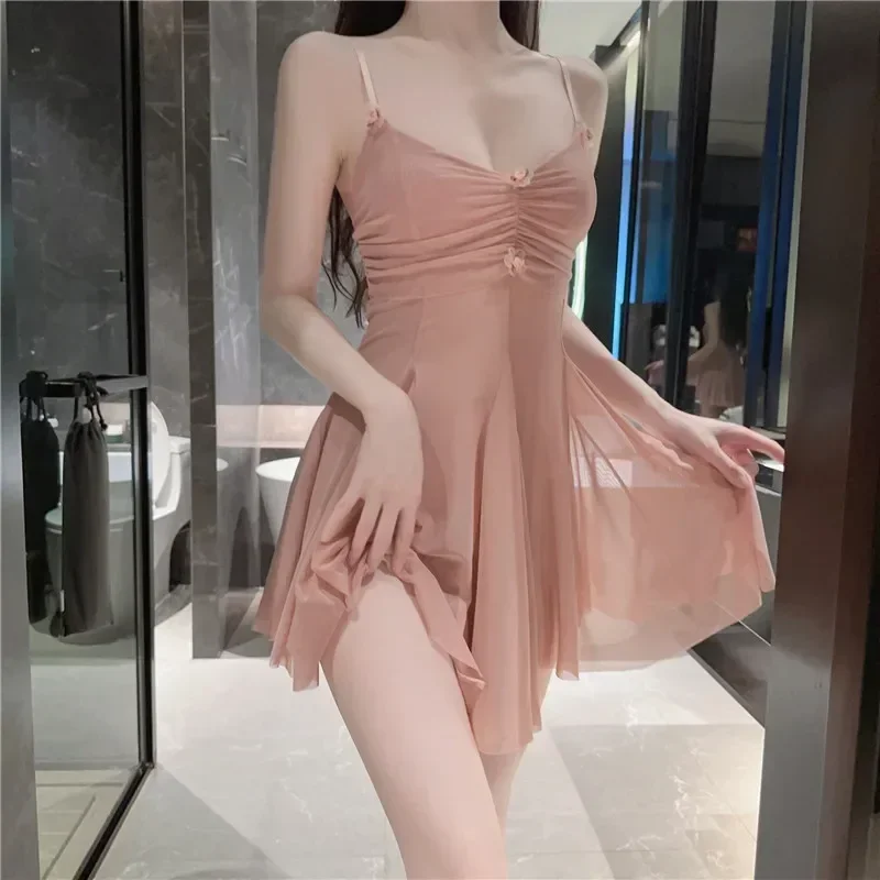 Hot Sale Sexy Backless Lace NightDress Womens Nightgown Sleepwear Nightdress Spaghetti Strap Sleeping Dress Sweet Sleep Dress