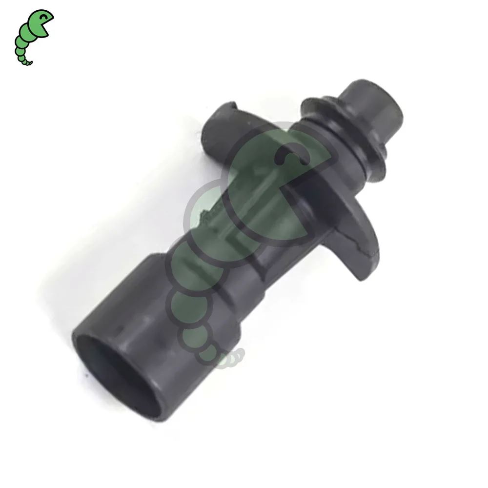 LR028136 Auto Parts Tee Water Pipe Is Short C2Z18658 AJ812249 For Land Rover Discovery Four Range Rover Sport LR011997