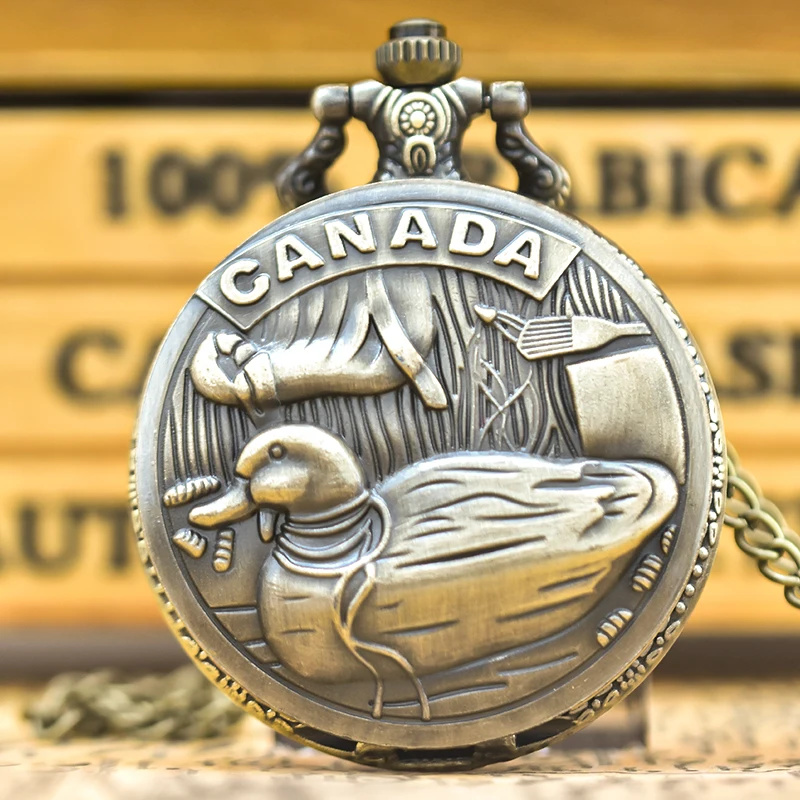 Vintage Bronze Clamshell Creative Fun Duck Embossed Male And Female Students Gift Quartz Necklace Pocket Watch