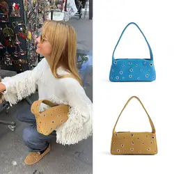 Luxury Designer Suede Shoulder Bags 2024 Vintage Commuter Rivet Tote Bags Crescent Underarm Bag Solid Color Trendy Armpit Bag