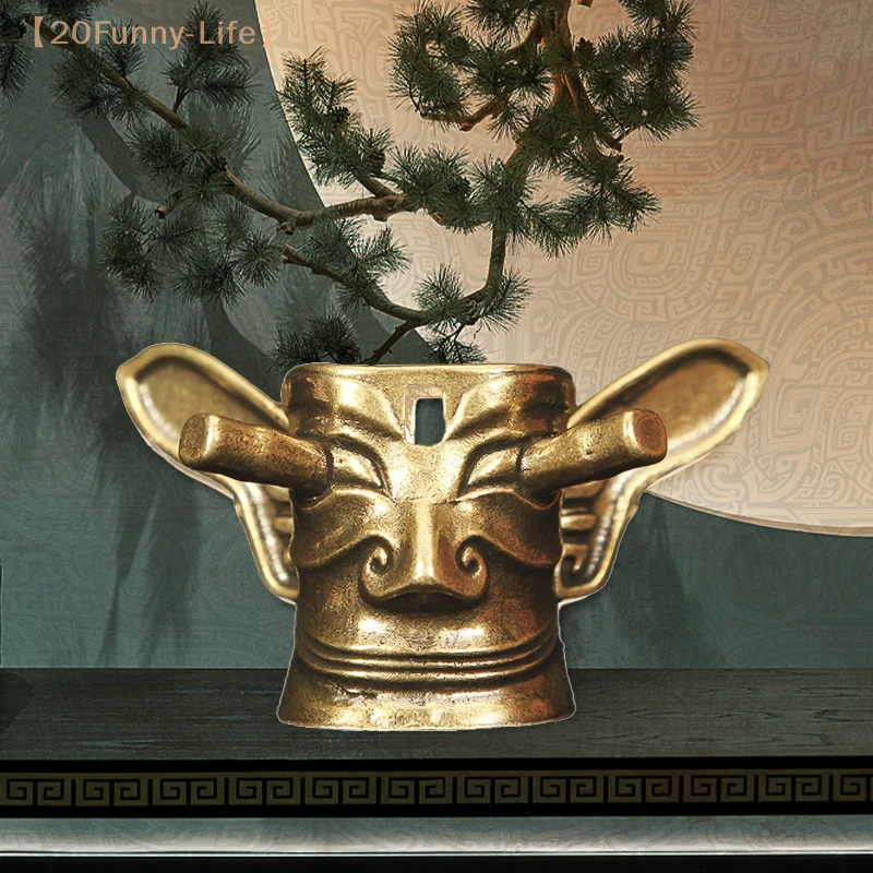 Vintage Brass Tabletop Desk Ornament Sun Bird Vertical Eye Mask Bronze Priest Bronze Artifact Miniatures Figurines