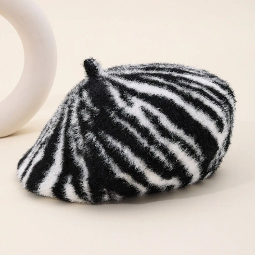 Fashion Zebra Stripes Beret Hat Striped Pattern Versatile Painter Hat Casual Newspaper Hat For Women