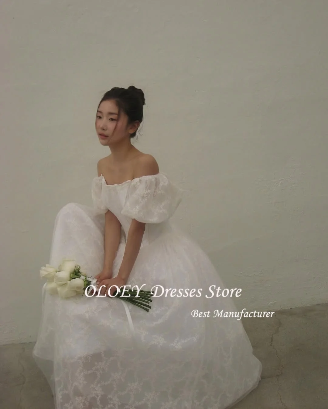 OLOEY Klasyczna koronkowa suknia ślubna z rękawami A Line Suknia ślubna Sweetheart Off the Shoulder Dostosowane 웨딩드레스