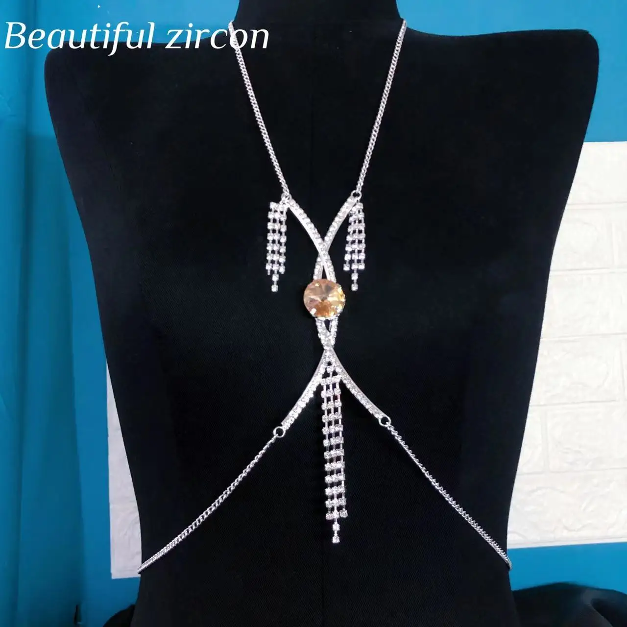 Collier de luxe avec strass multicolores pour femmes, soutien-gorge, croix cristal, sexy, collier de luxe, chaîne de corps en verre, bikini, bijoux cadeau, 2022